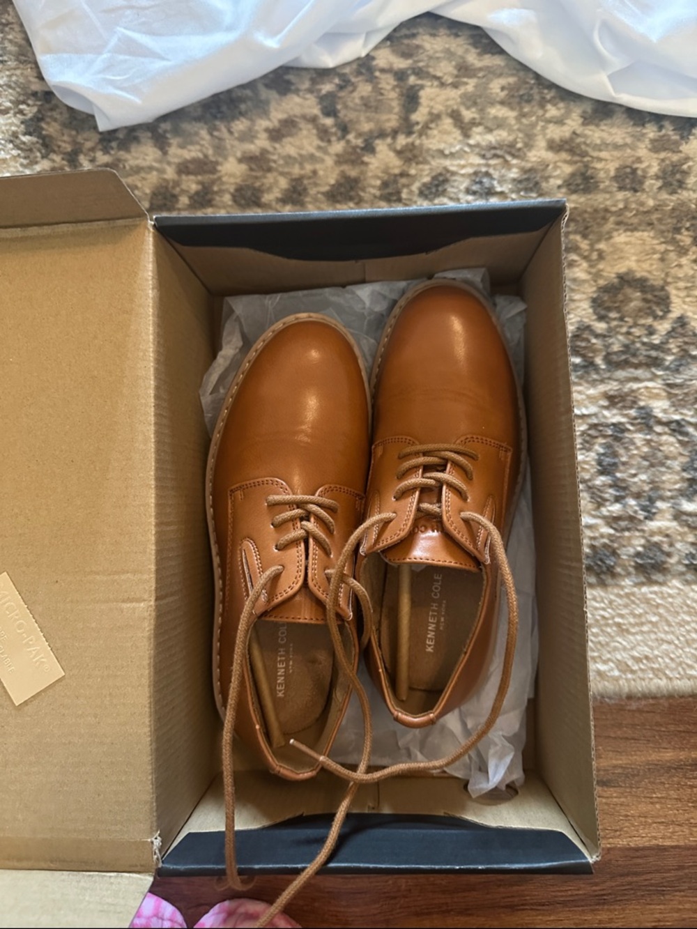 Kenneth Cole Tan Leather Lace-Up Dress Shoes